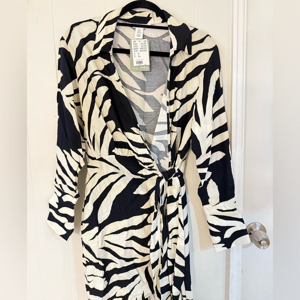 H&M Tie Detail Mini Dress